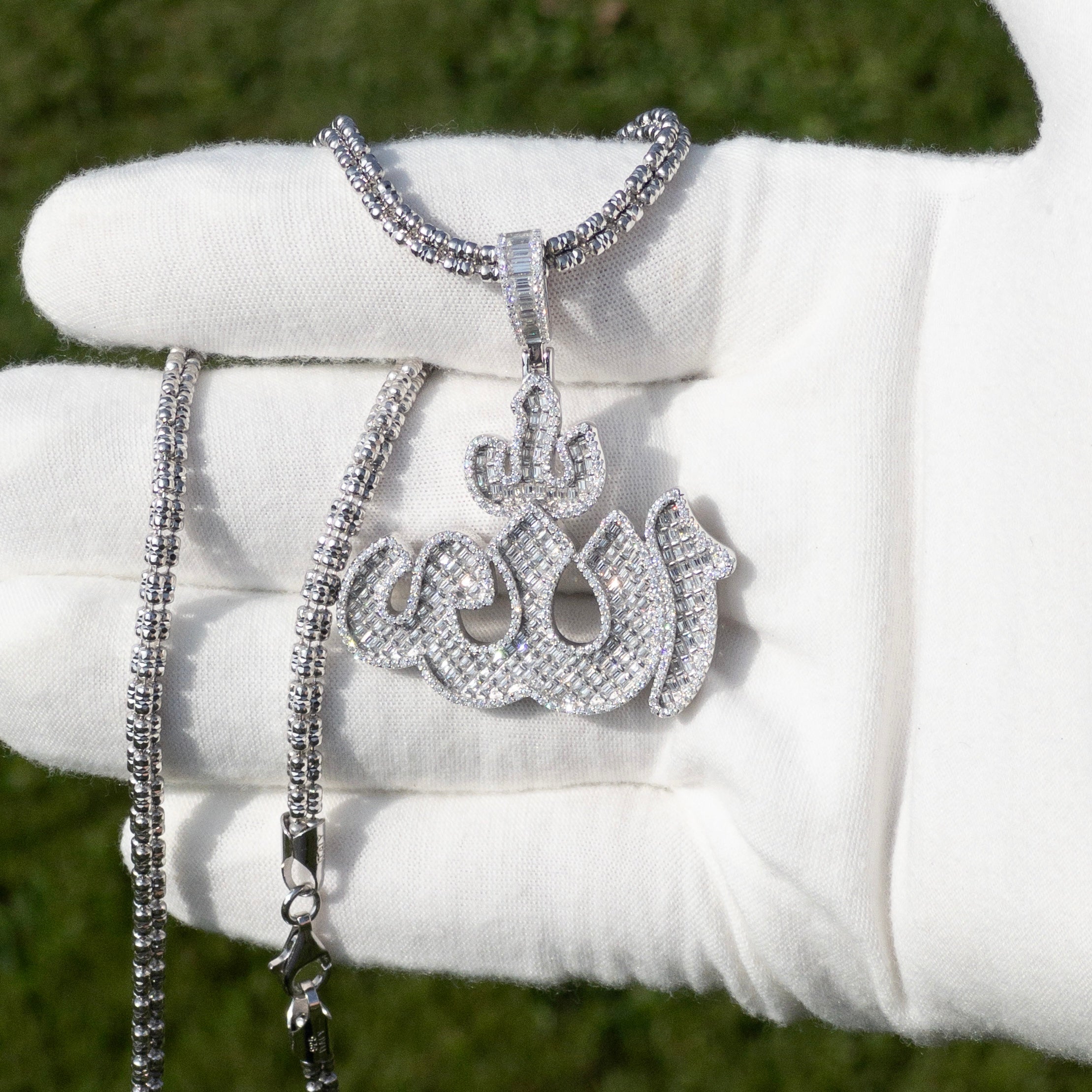 4.27ctw VVS1 Moissanite Allah Pendant - 925 Sterling Silver