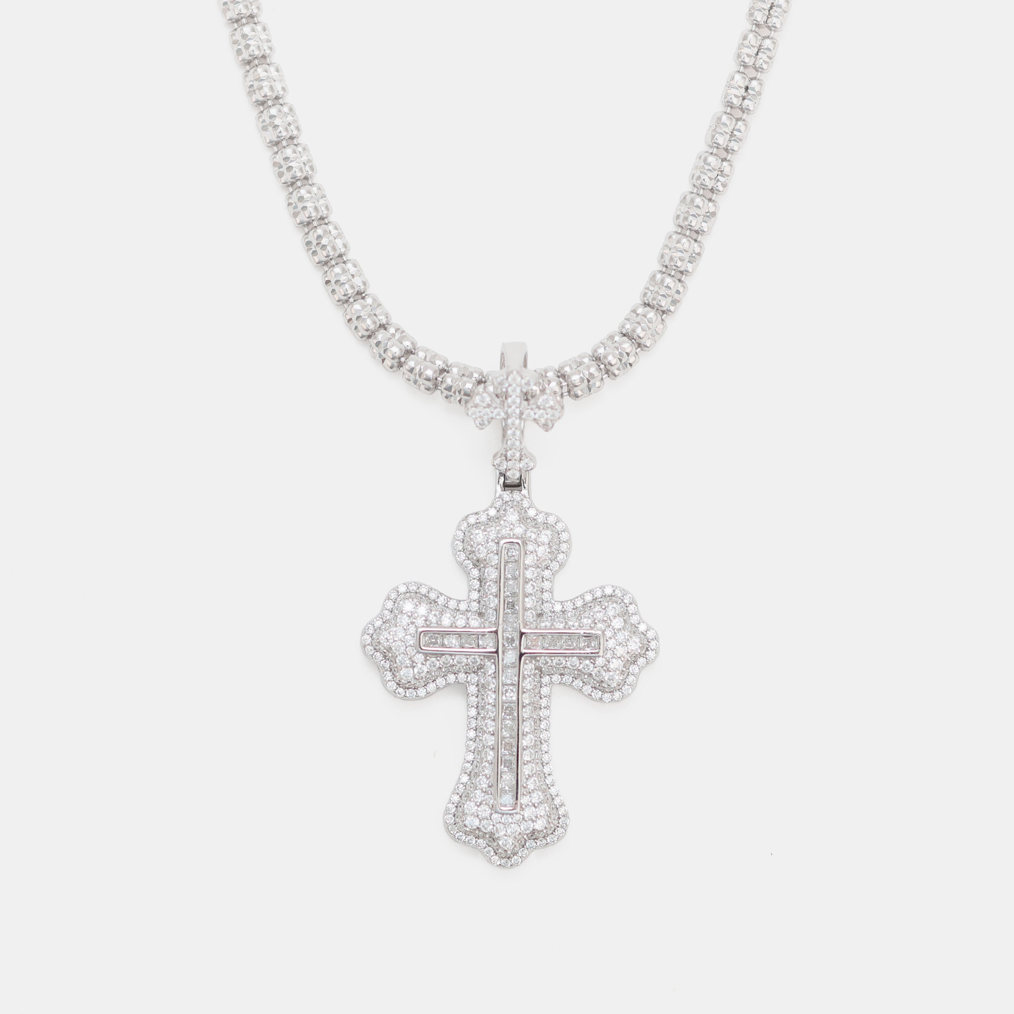 2.35ctw VVS1 Moissanite Cross Pendant - 925 Sterling Silver