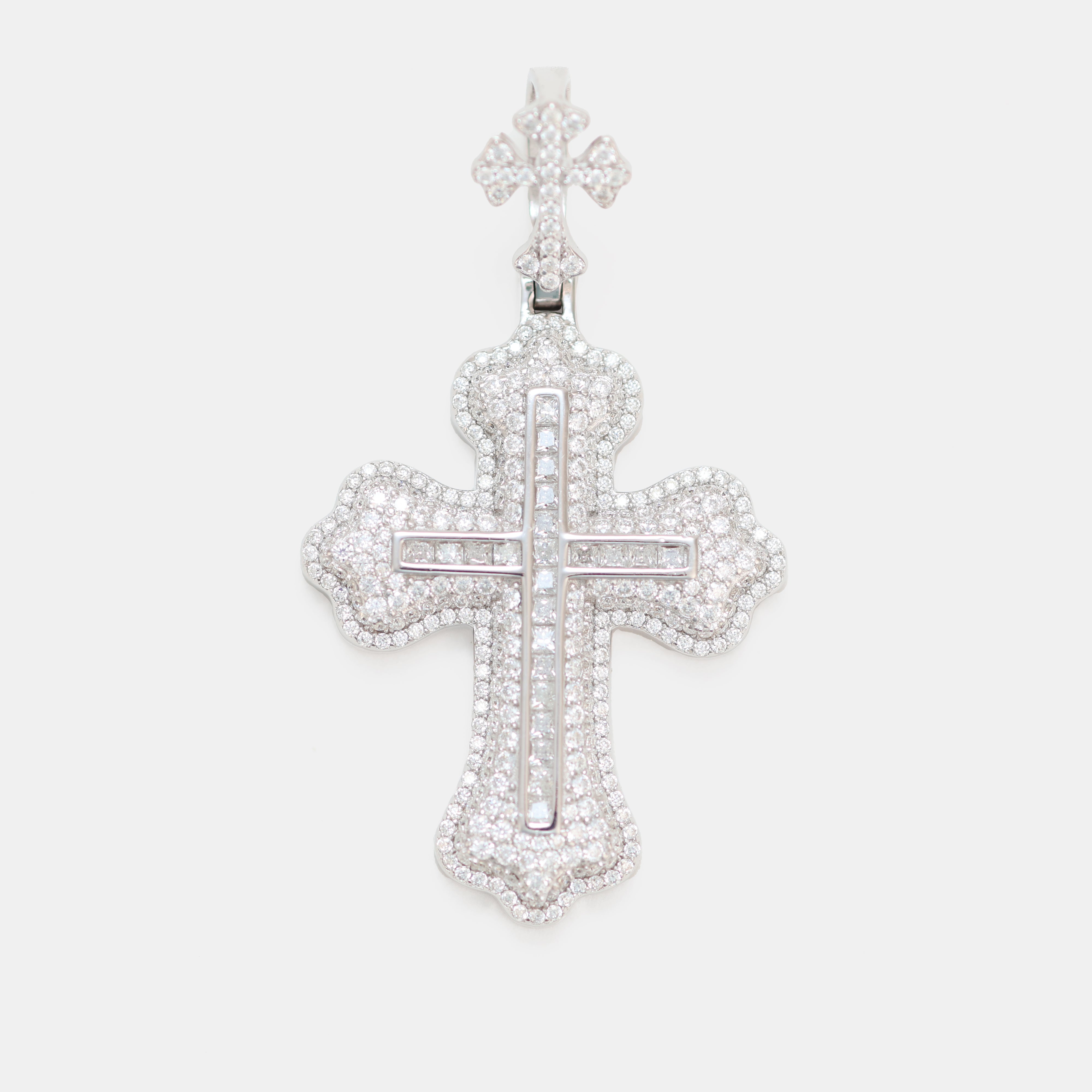 2.35ctw VVS1 Moissanite Cross Pendant - 925 Sterling Silver
